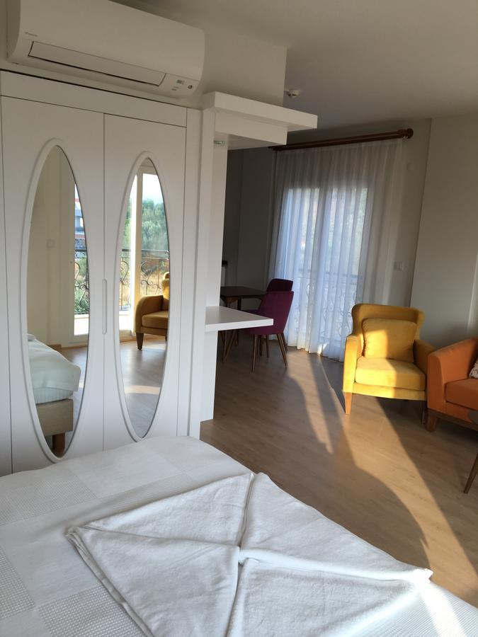 Clementin Suits Aparthotel Sigacik
