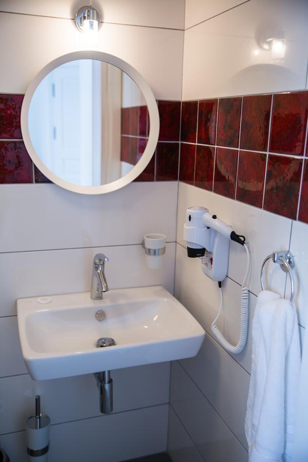 Hotel Esinti *