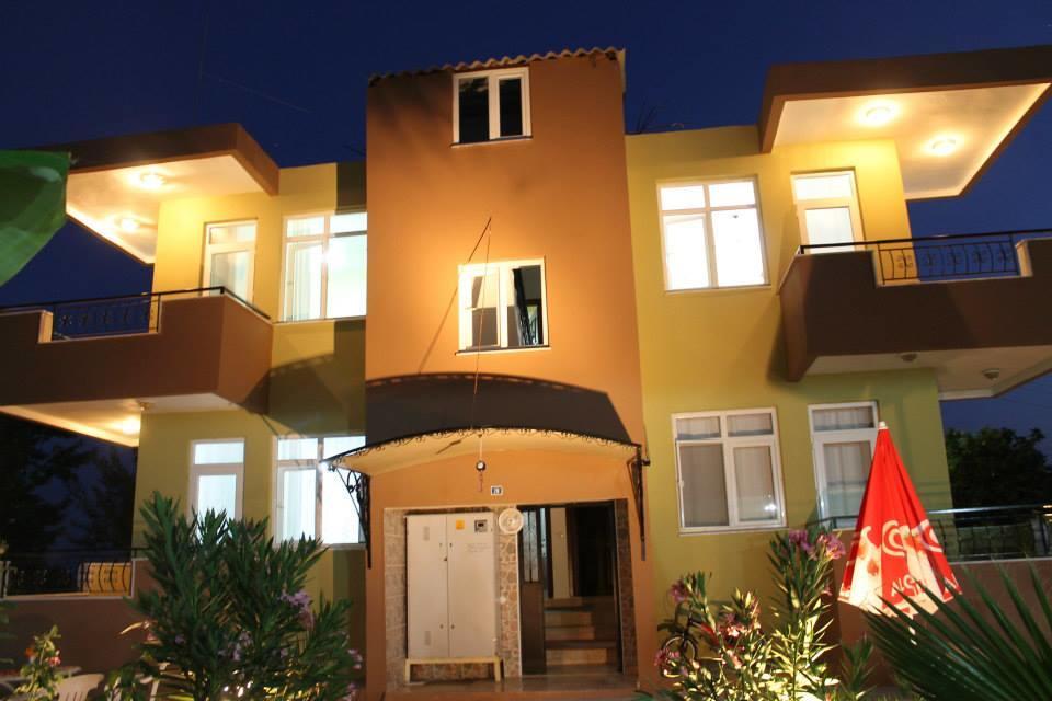 Esmeralda Apart Butik Kizilot