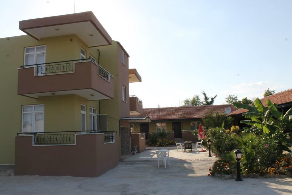 Esmeralda Apart Butik Kizilot