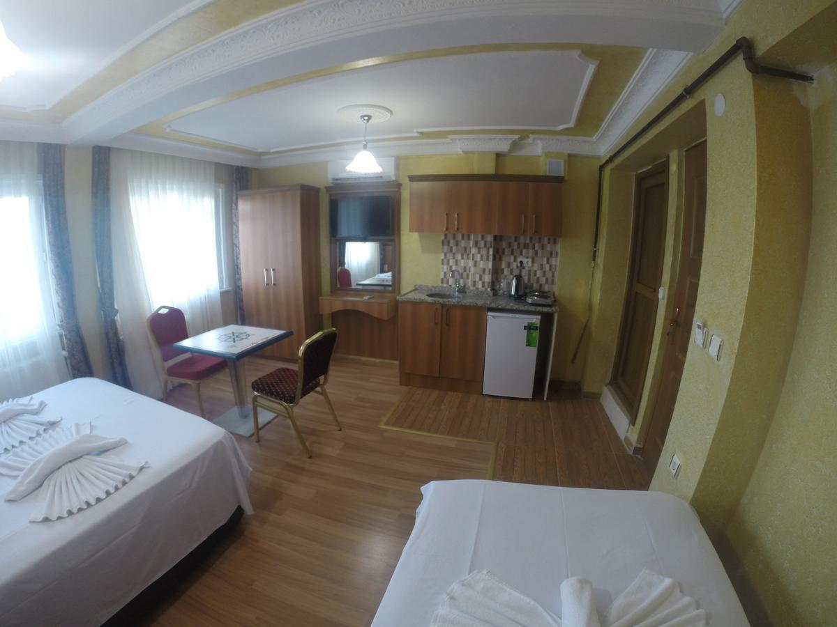 Arat Aparthotel *