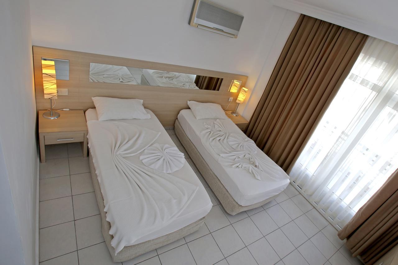 Hotel Twins 3*