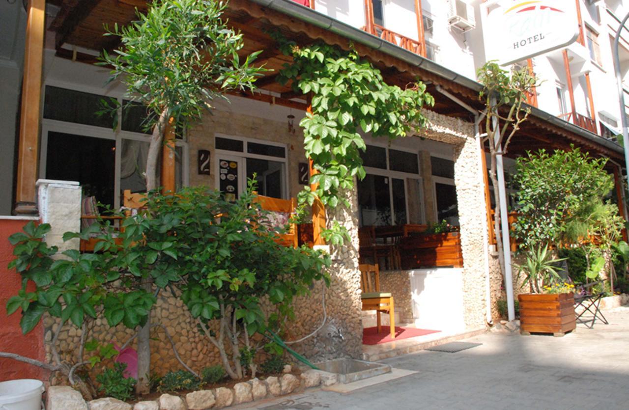 Rain Hotel 4*