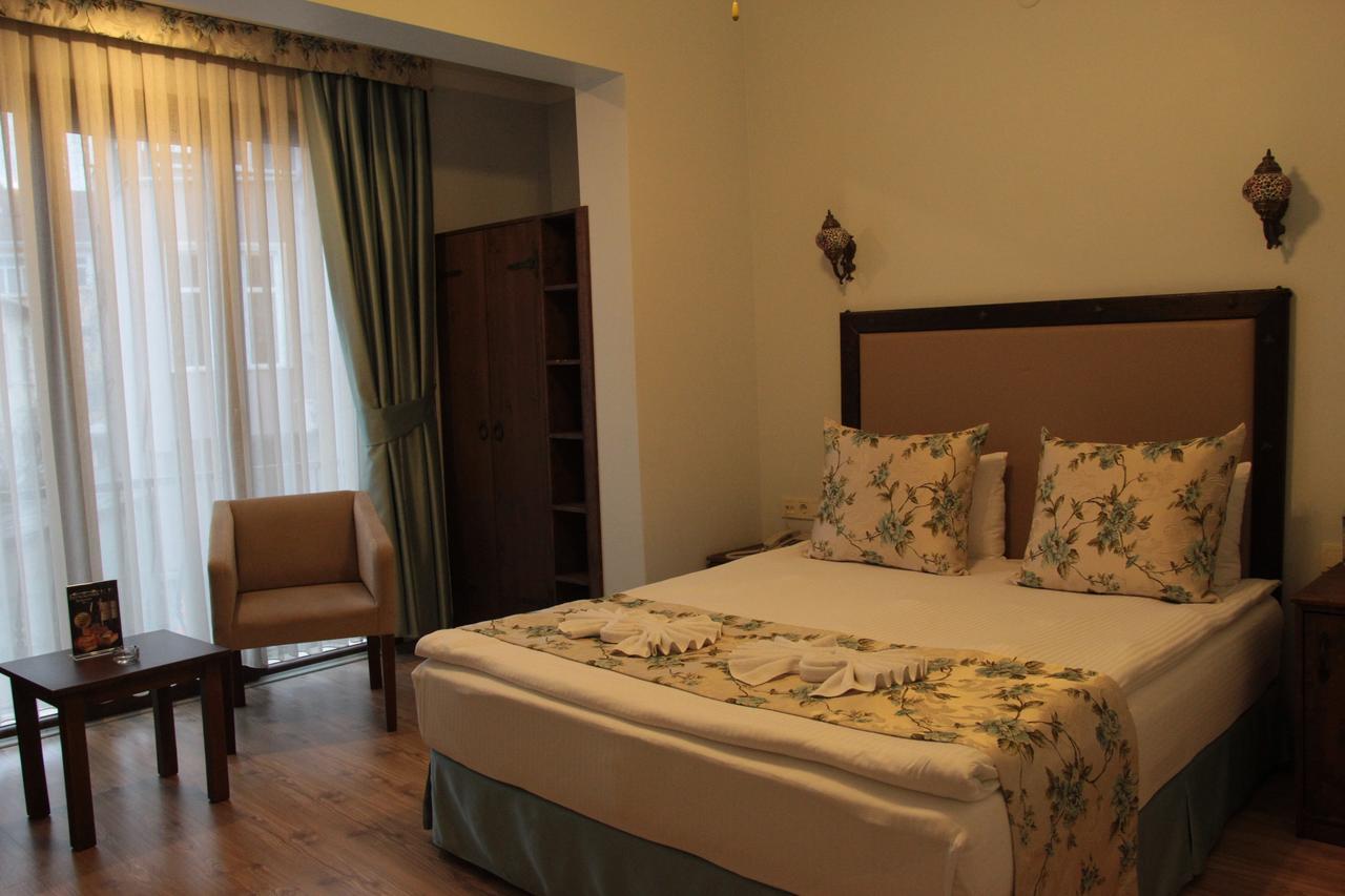 Beyaz Hotel *