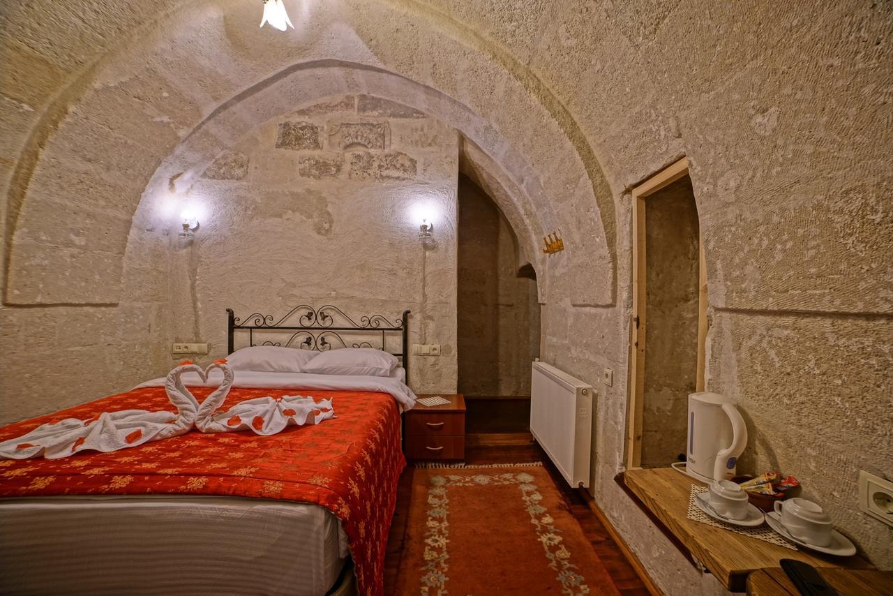 Melek Cave 2*