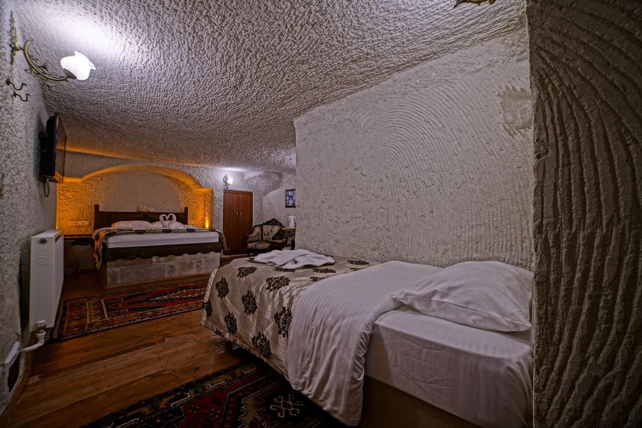 Melek Cave 2*