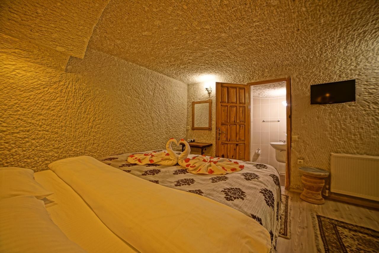 Melek Cave