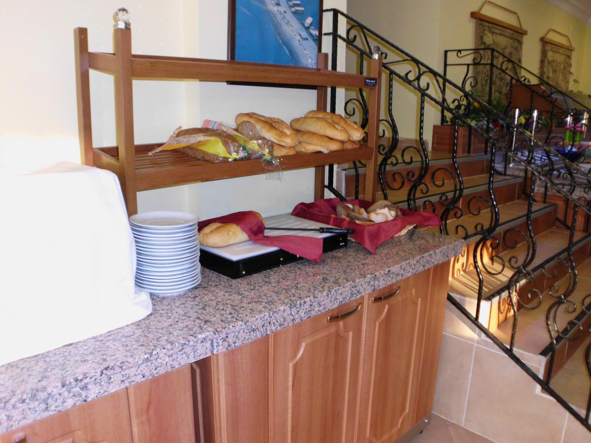 Hotel Kervan 3*