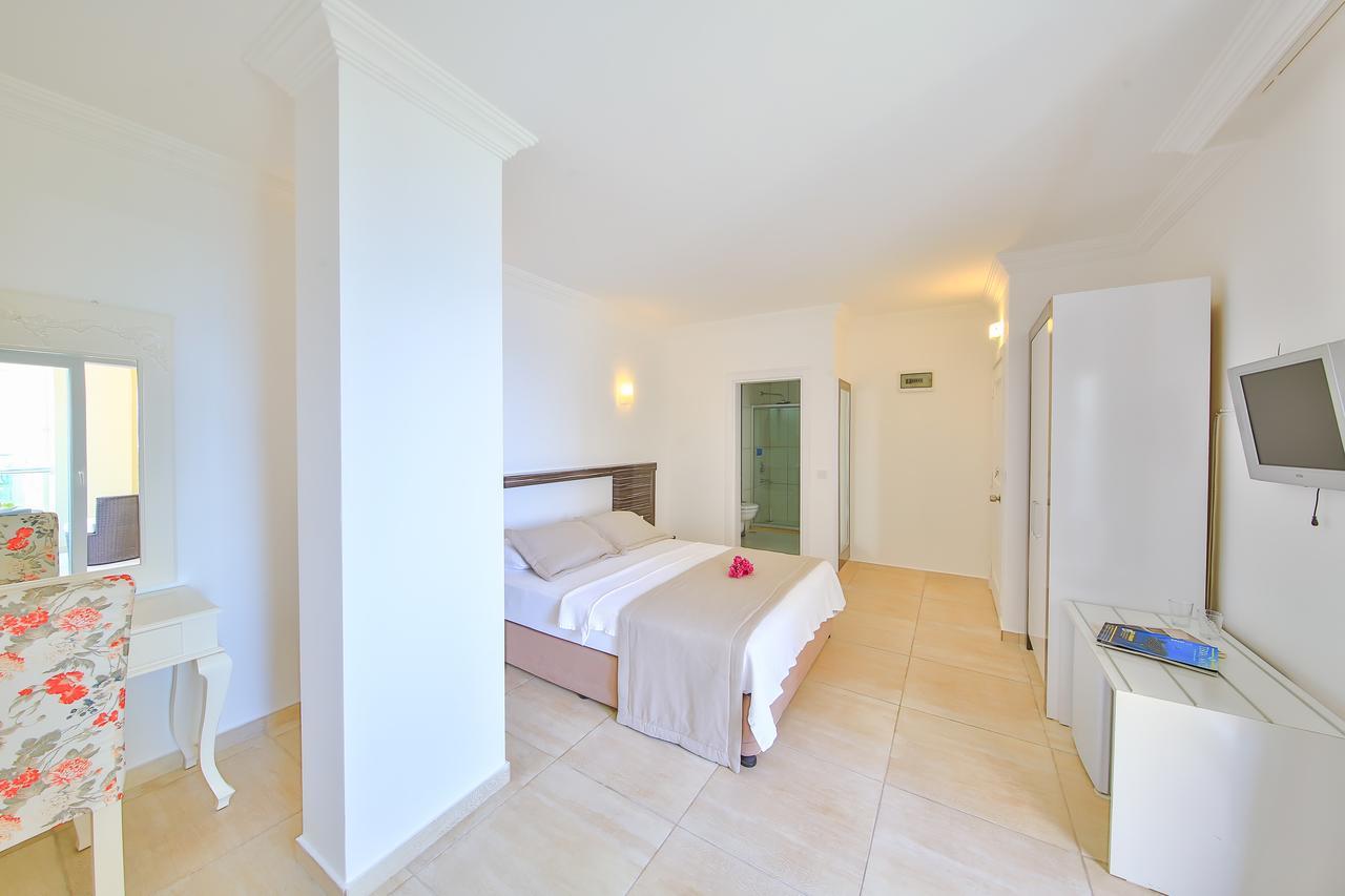 Belinda Hotel 2*