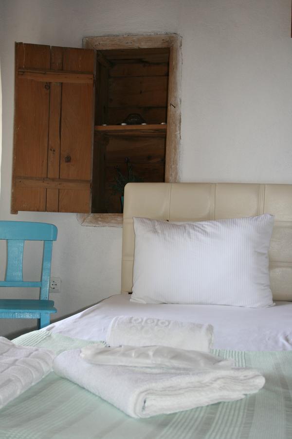 Dut Agaci Pension Assos