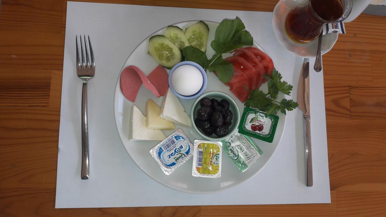 Ozukara 1 Gumbet