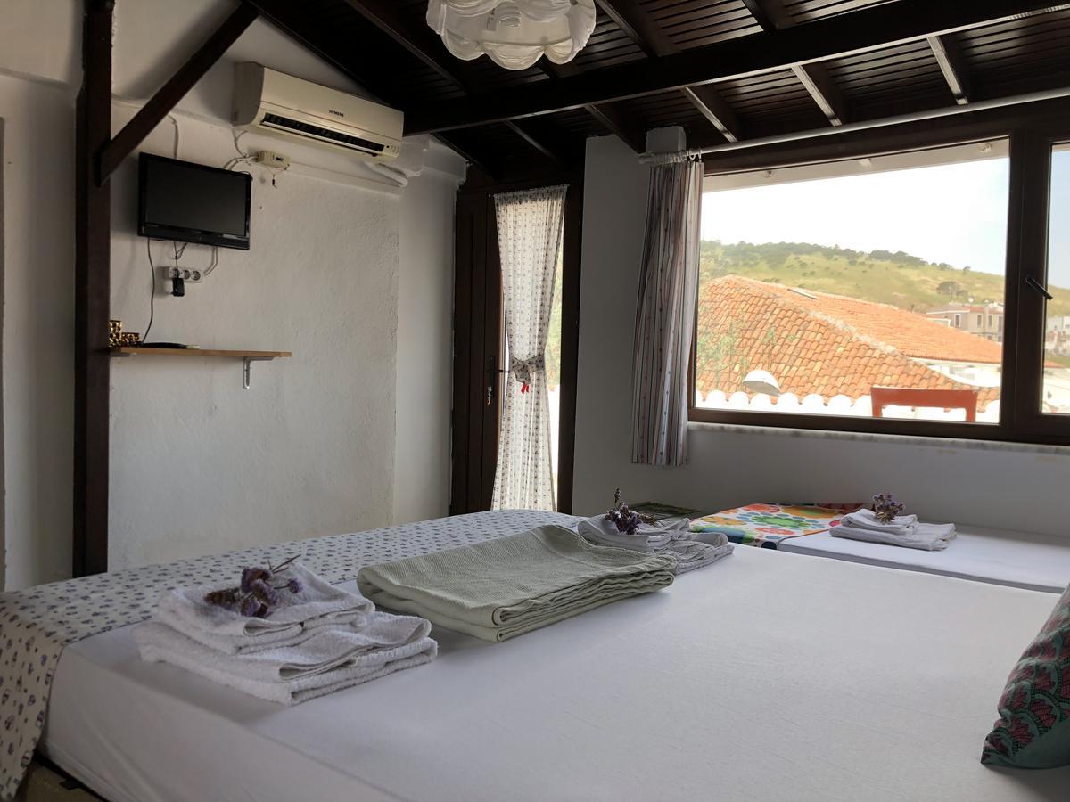 Marti Guest house *