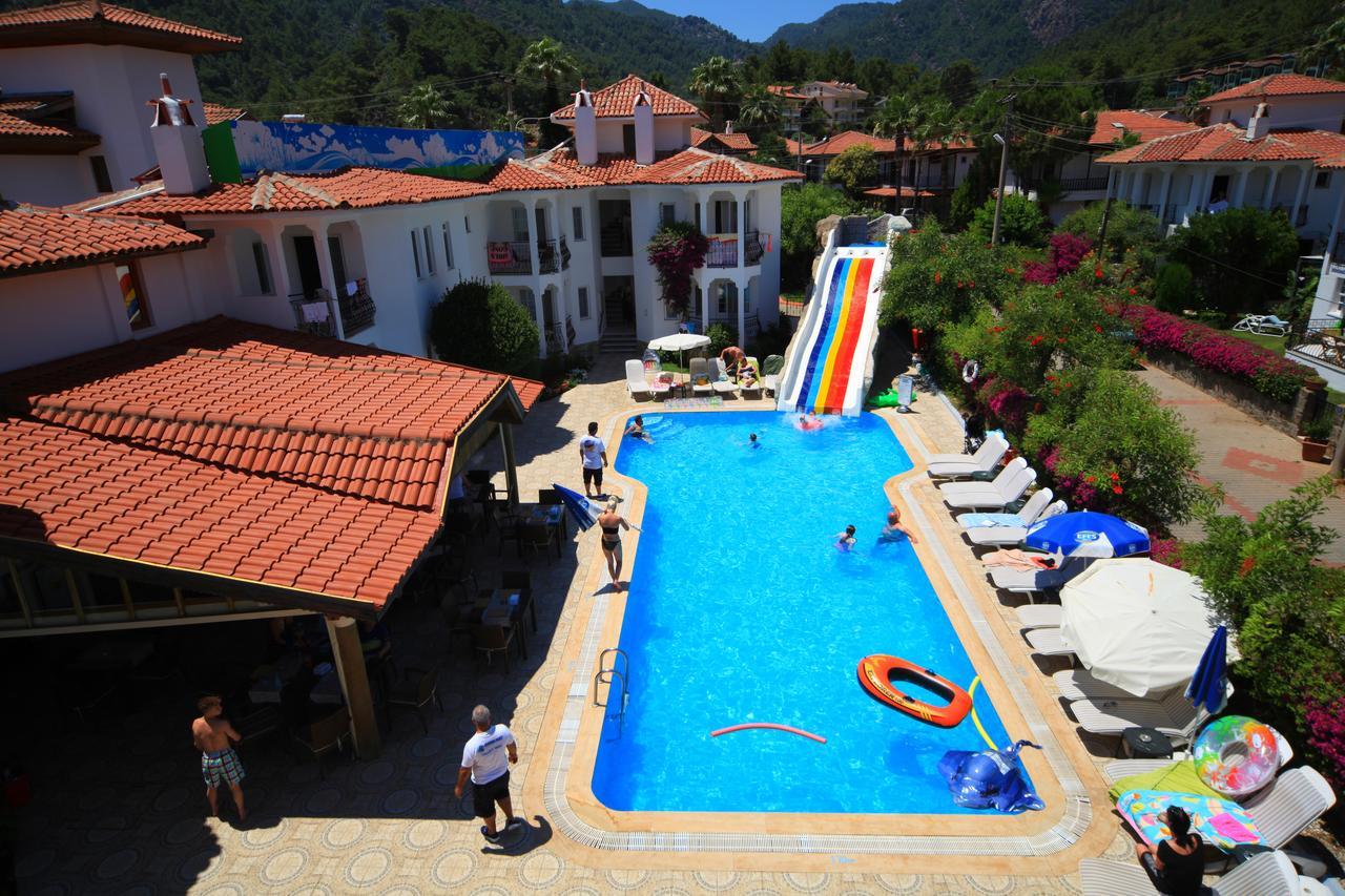 Moonlight Apart Aparthotel 3*