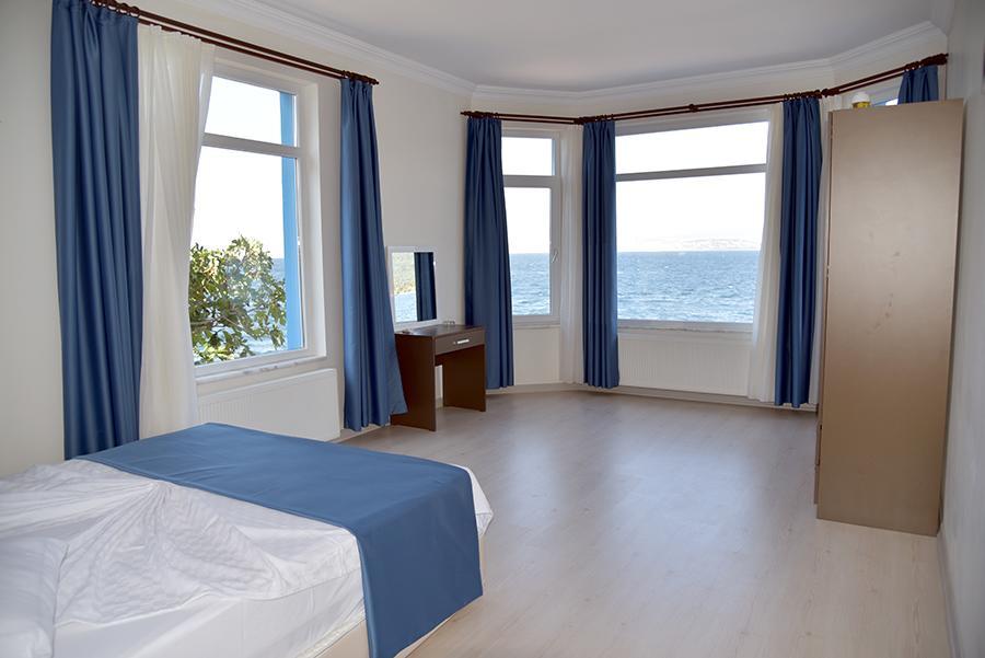 Hotel Pyrgos