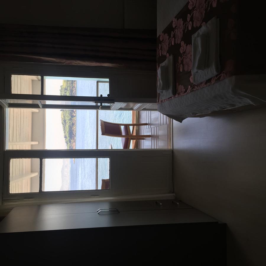 Hotel Pyrgos