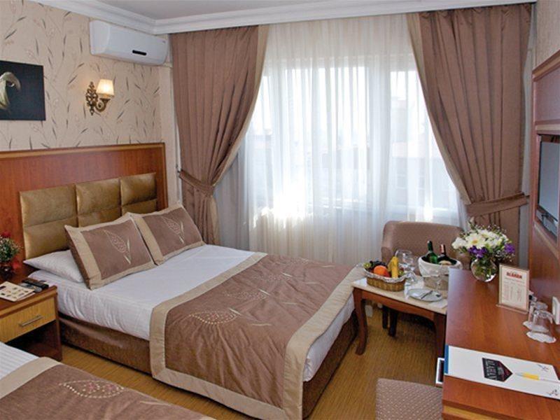 Hotel Hermanos 3*