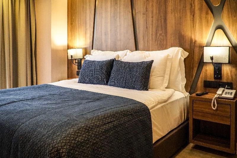 Extenso Hotel 4*