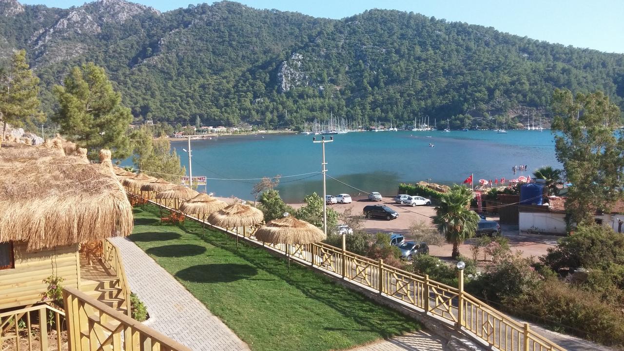 Bed & Breakfast Pinar's Bungalow Houses *