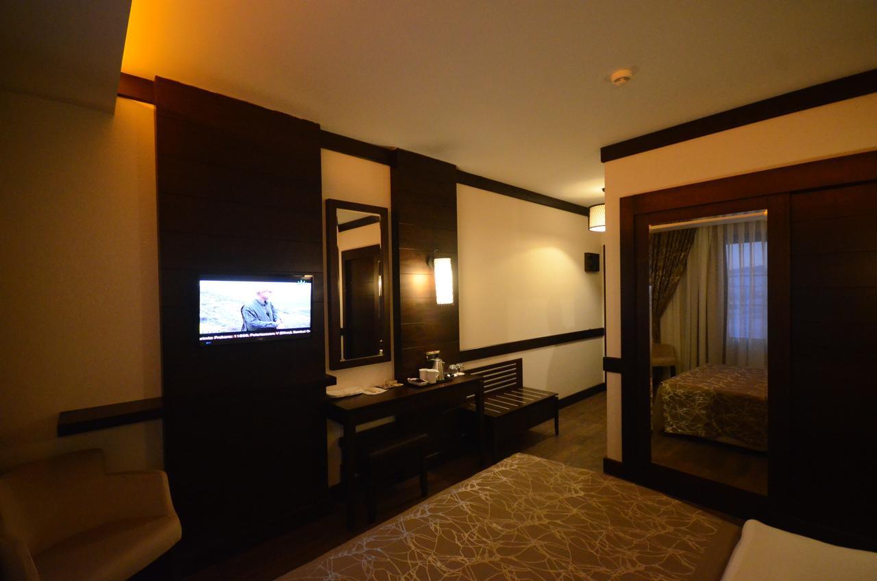 White Park Hotel