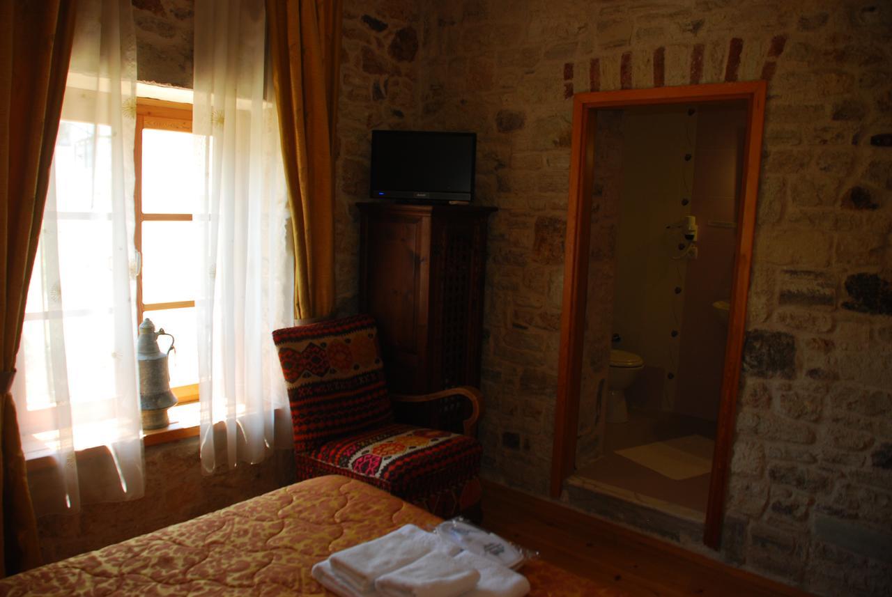 Hotel Antik 2*