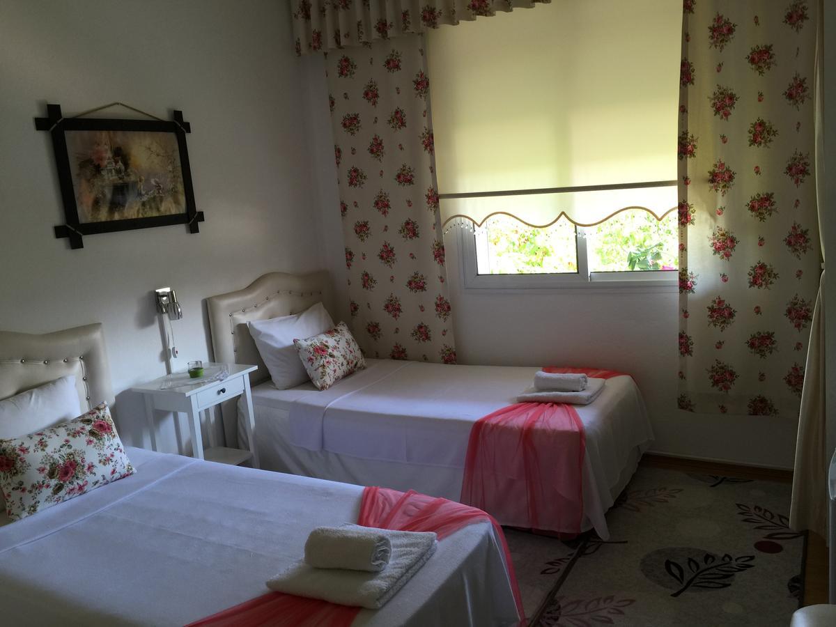 Sari Kosk Butik * Alacati