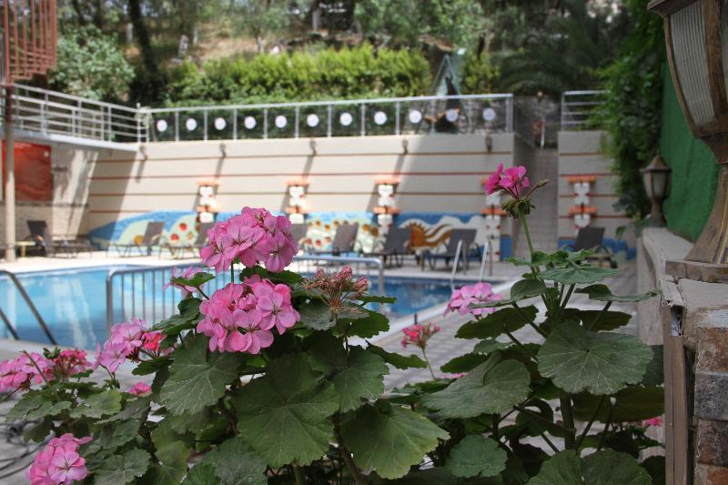Saturn Hotel Kusadasi