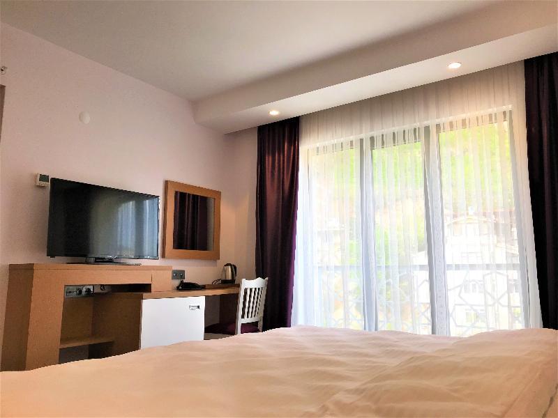Golden Hotel