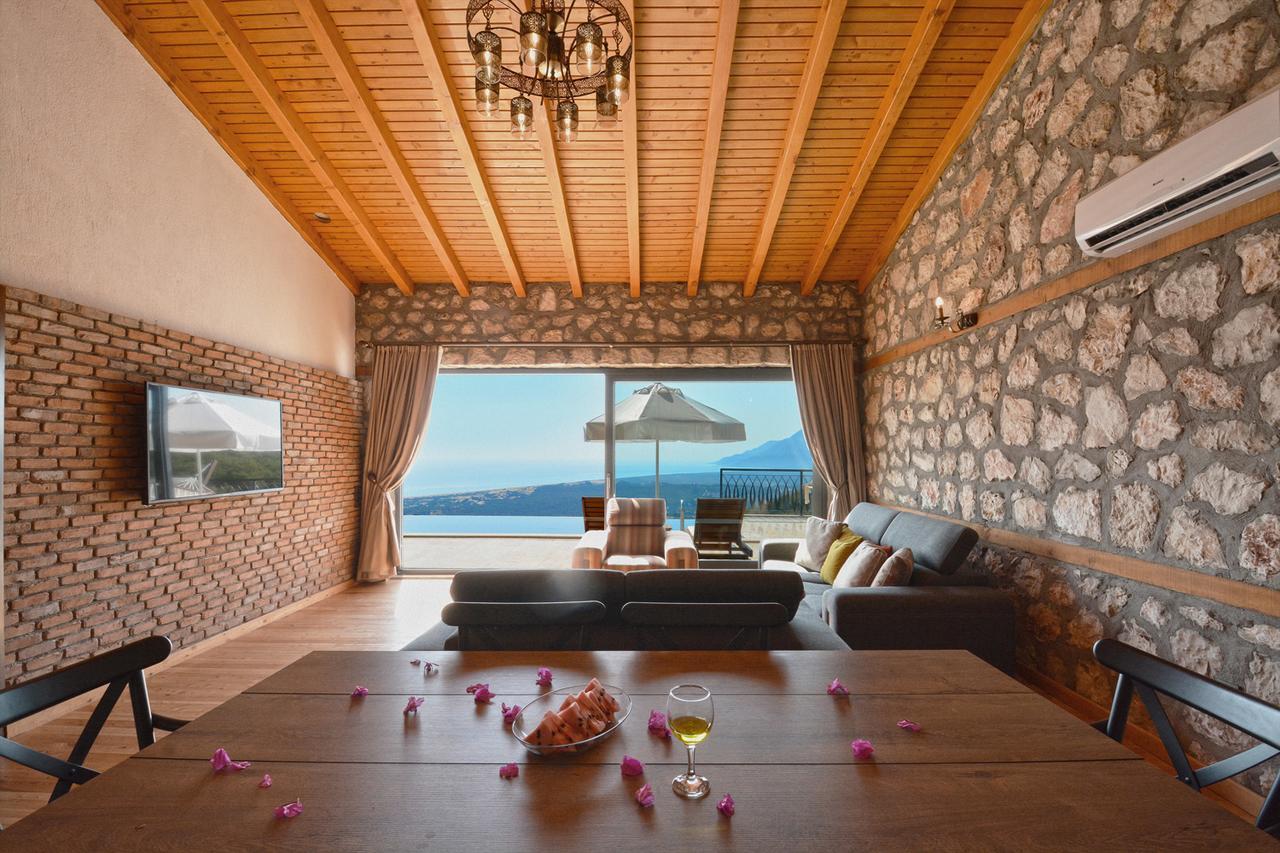 Podalia Villa *