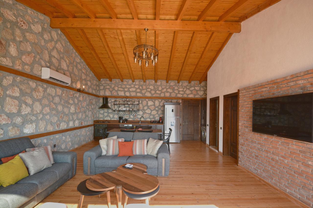 Podalia Villa