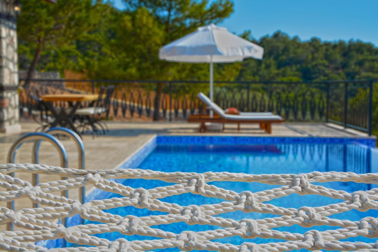 Podalia Kalkan