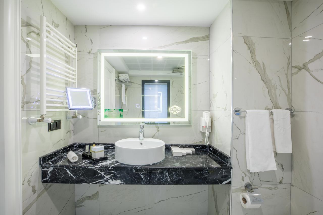 Karpalas & Hotel 4*