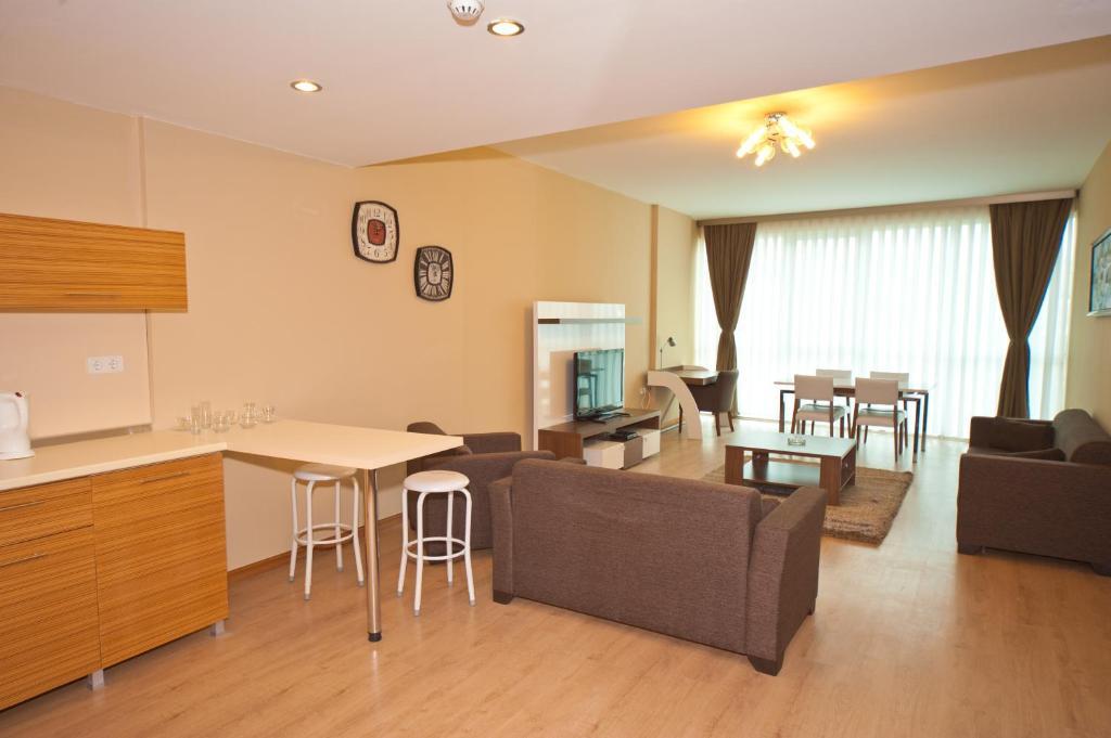 Ekinci Aparthotel