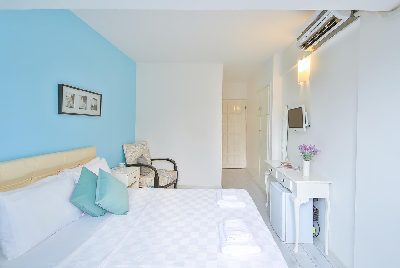 Kiraz Butik Bed & Breakfast Alacati