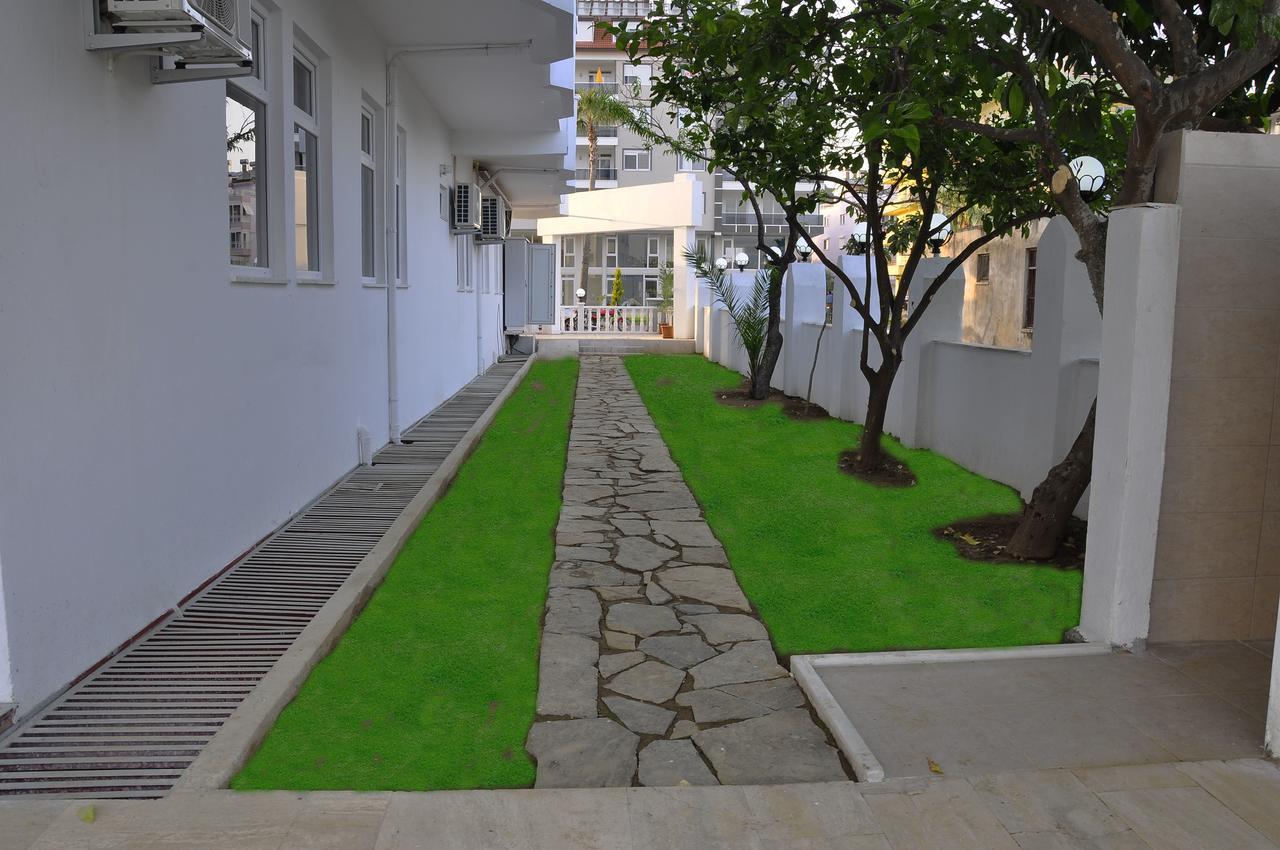 Aparthotel Evon 3*