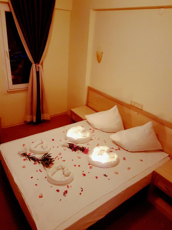 Mikado Hotel 3*