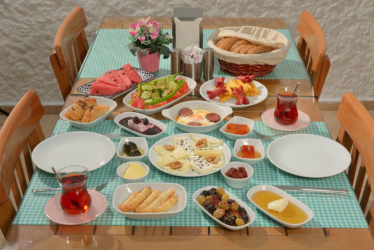 Brothers Boutique Hotel 3*