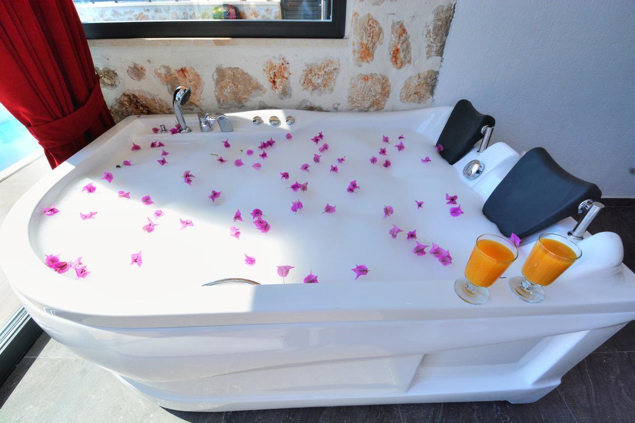 Gule Kalkan