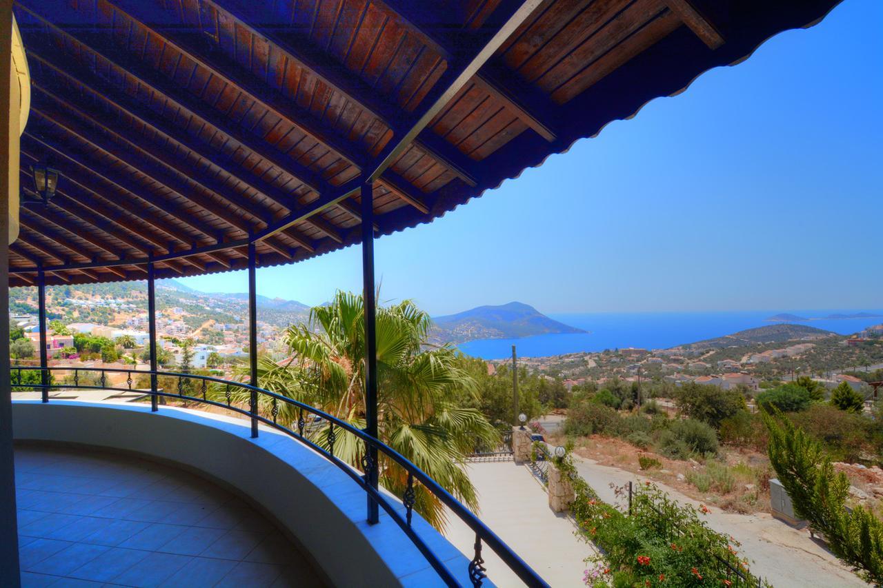 Aden Villa *