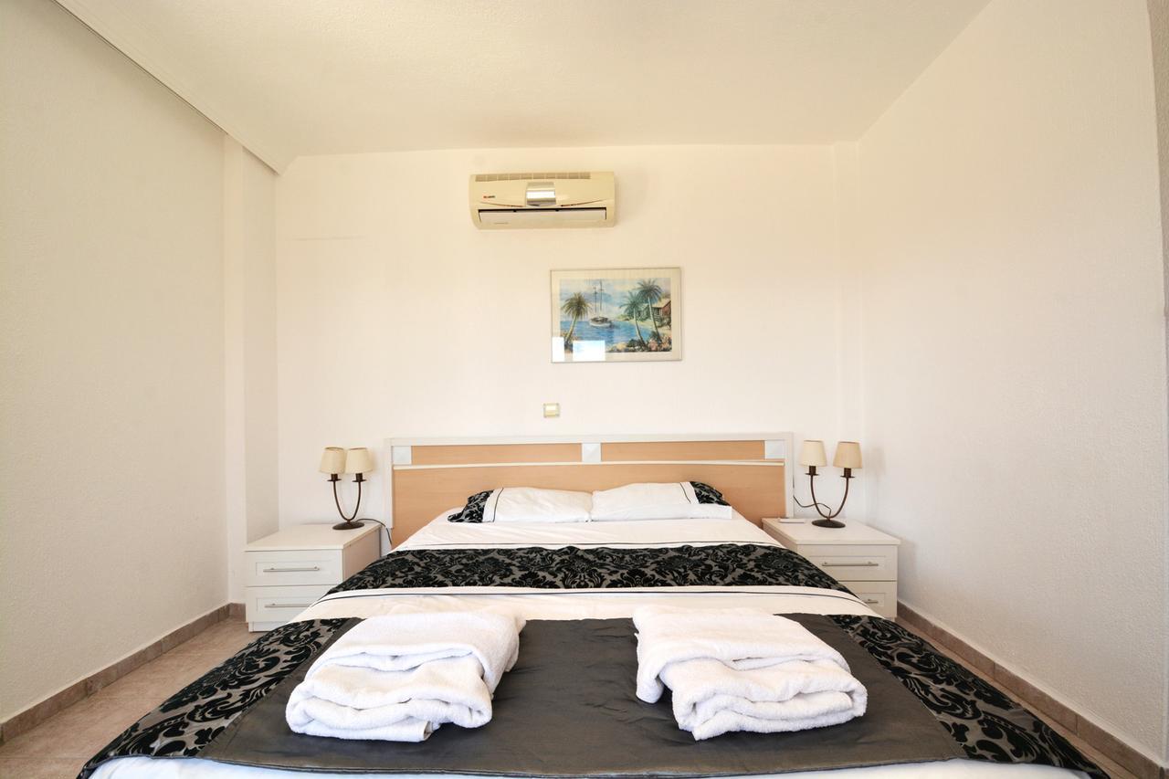 Villa Olive-7 *