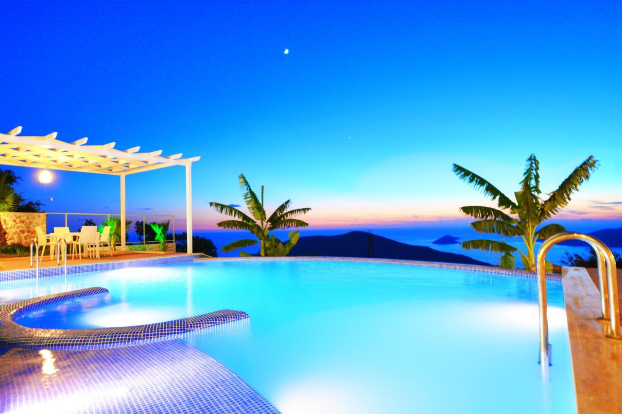Sirius Villa *