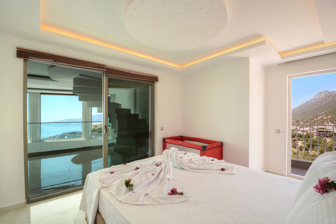 Sirius Villa *