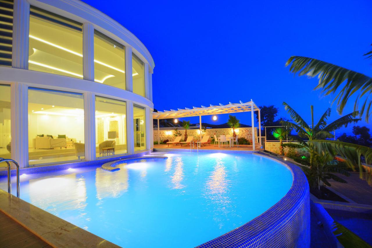 Sirius Villa *