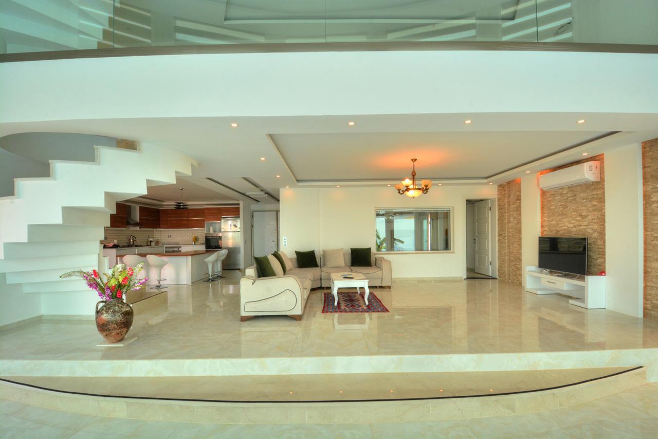 Sirius Villa *