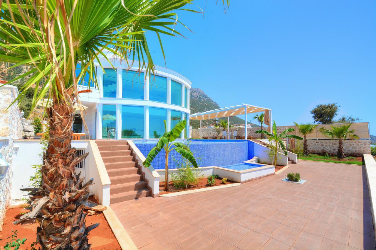 Sirius Villa *