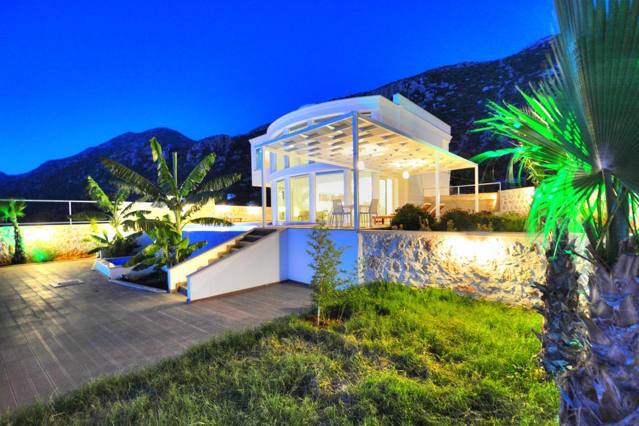 Villa Sirius