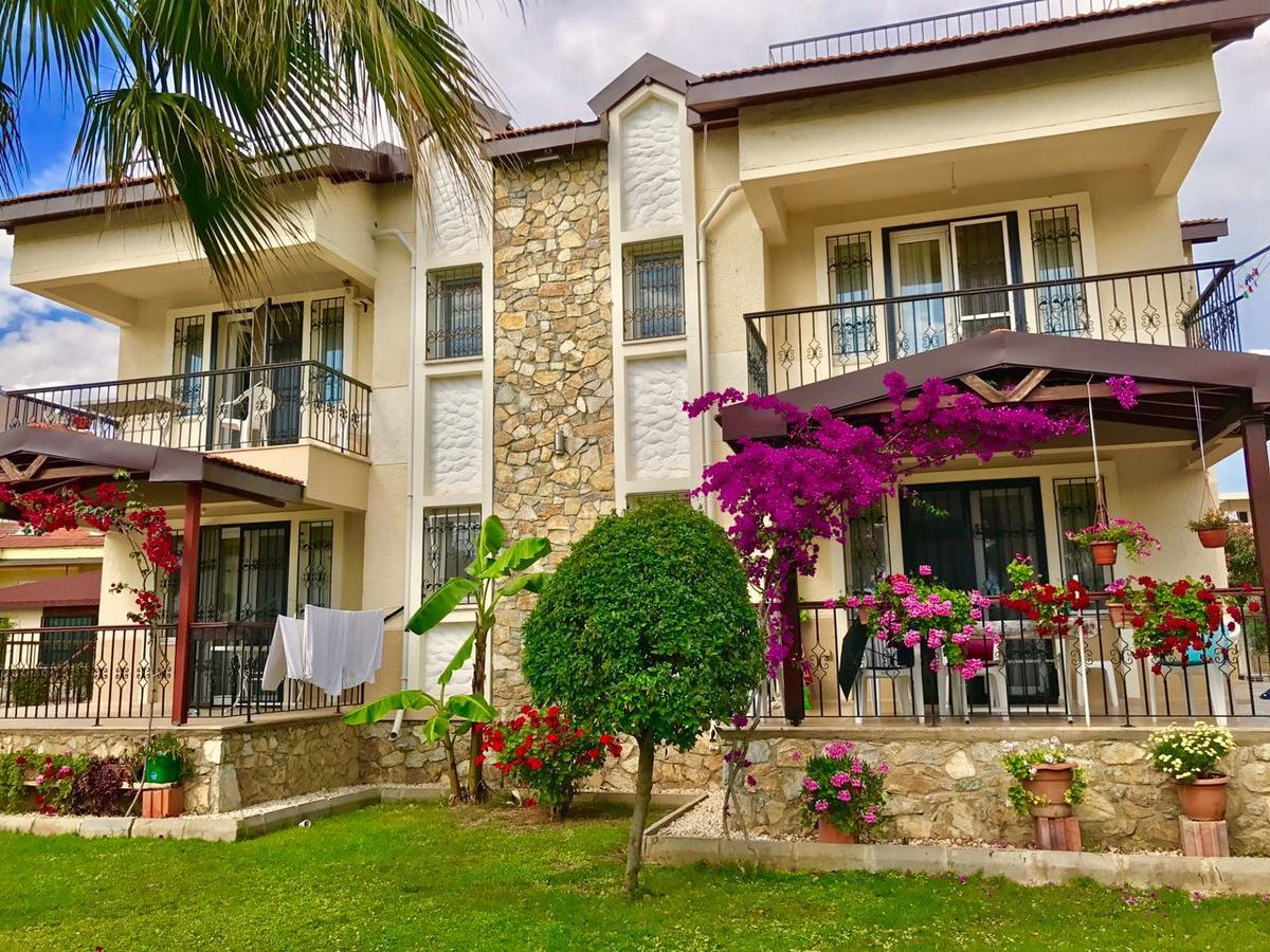 Lale Apartment