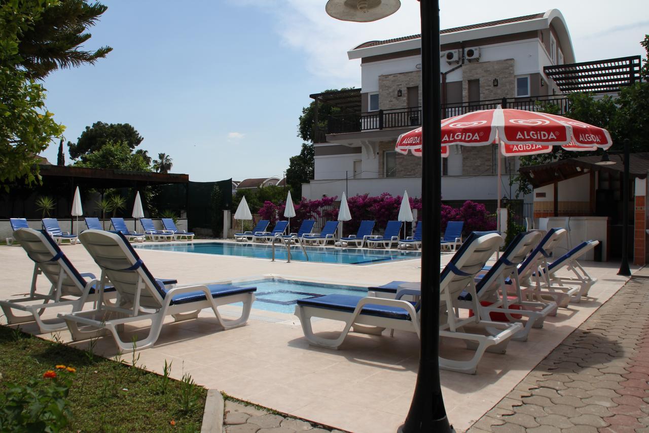 Minta Aparthotel 3*