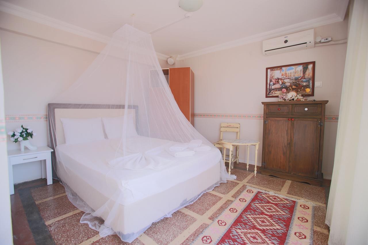 Tunc Hotel 3*