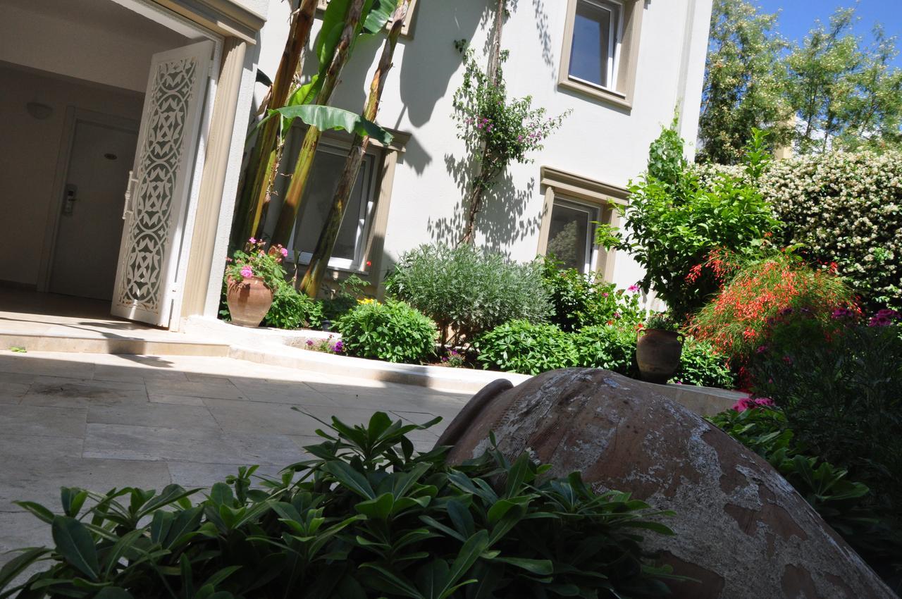 Olivias Group Hotel