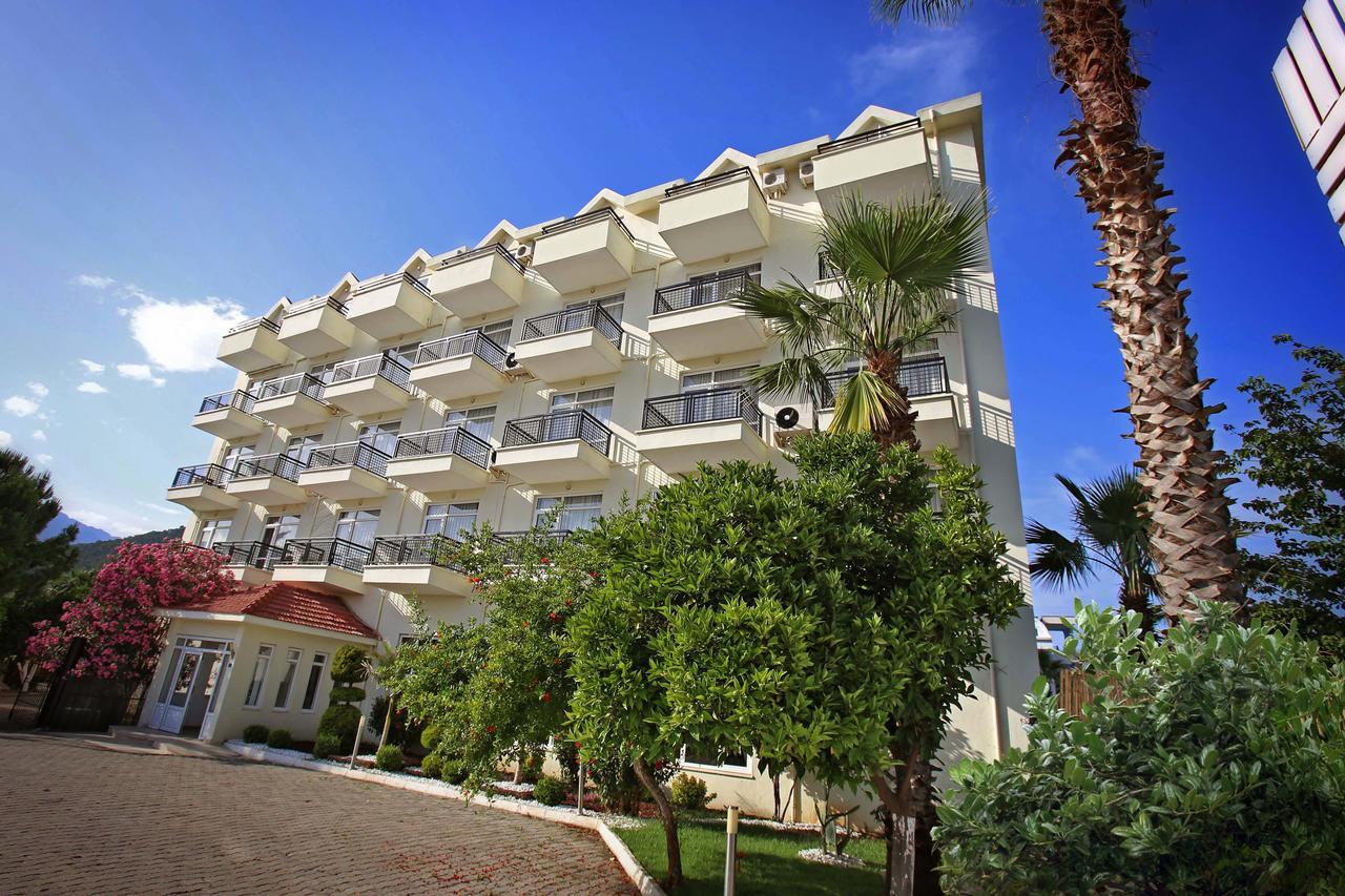 Twins Hotel Kiris